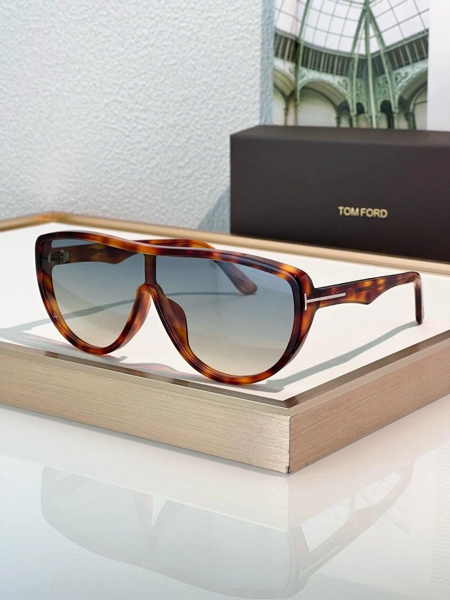 TOM FORD ACHILLES FT1182/S Sunglasses 🔱