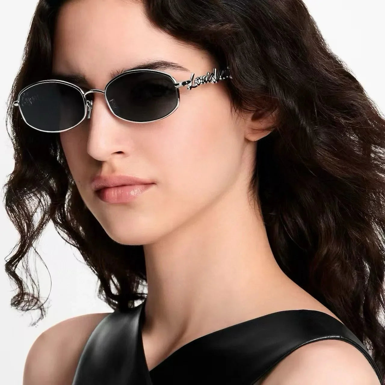 Louis Vuitton Z3193U LV Script Metal Round Sunglasses ✨