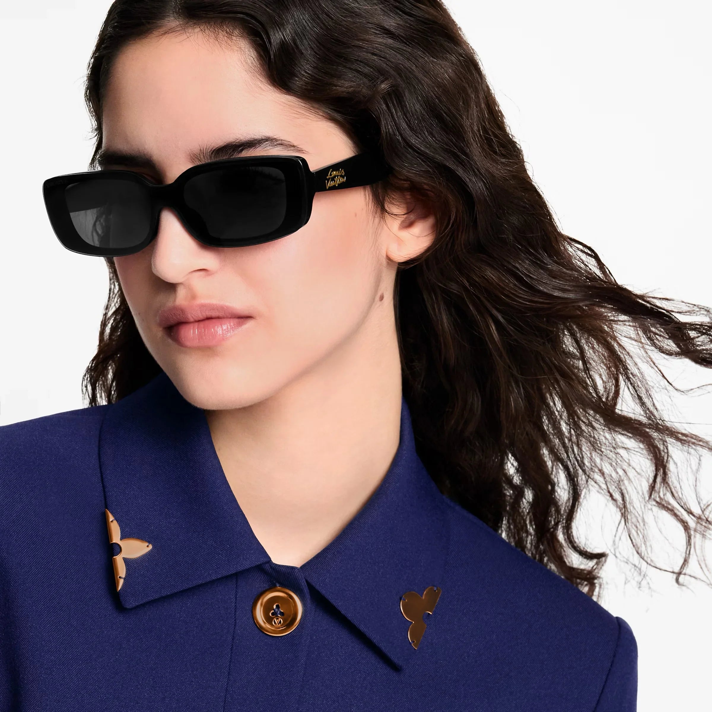 Louis Vuitton Z3165U LV Script Low Rectangle Sunglasses ✨