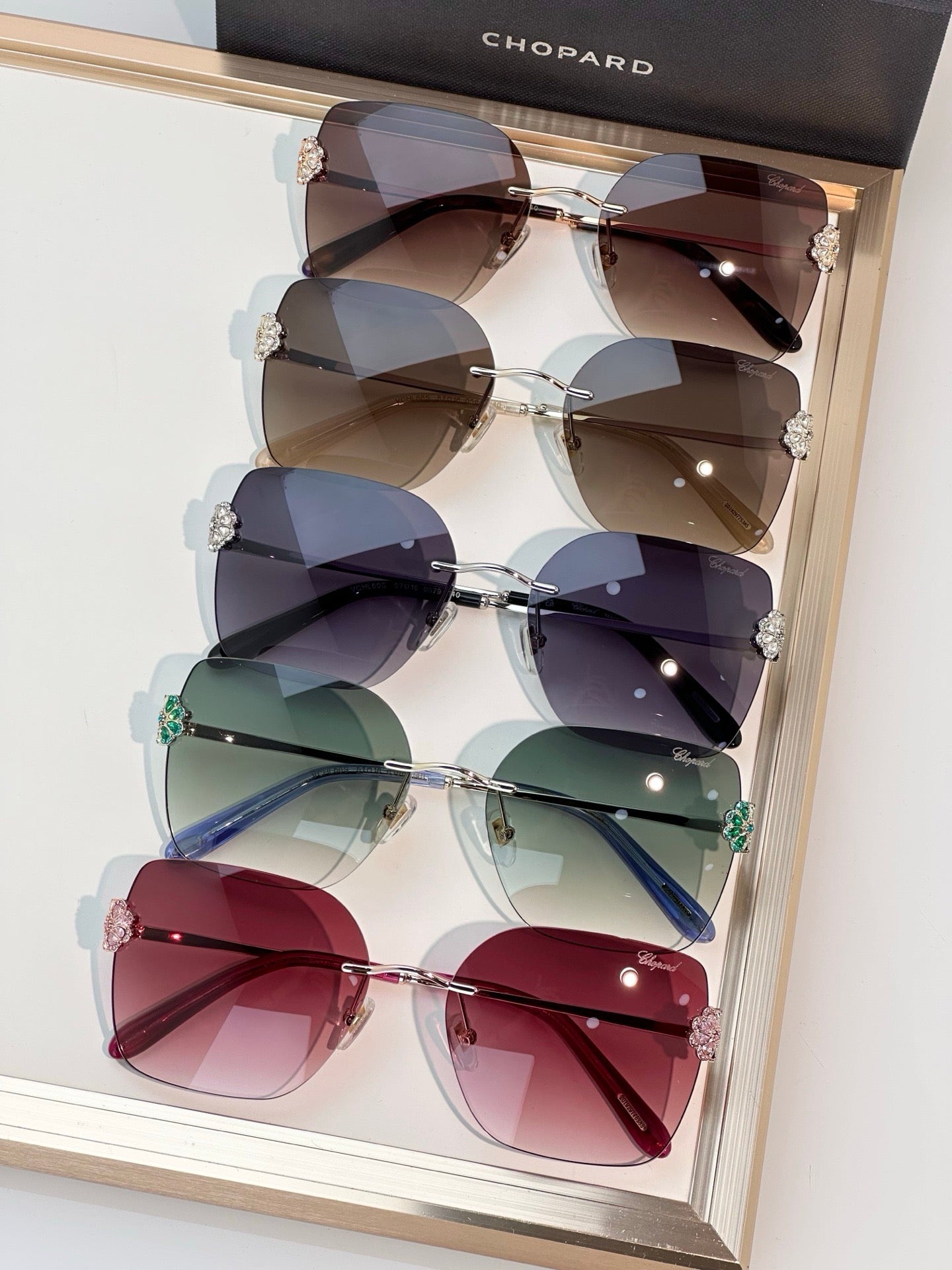 Chopard VCHL60S - 08FC Polished Copper Woman Sunglasses ✨