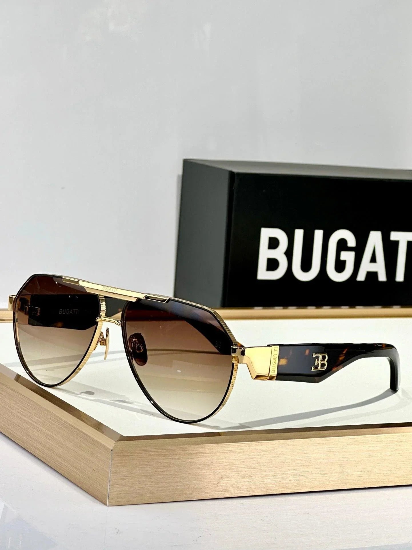 BUGATTI EYEWEAR COLLECTION 18 Sunglasses 🏎️