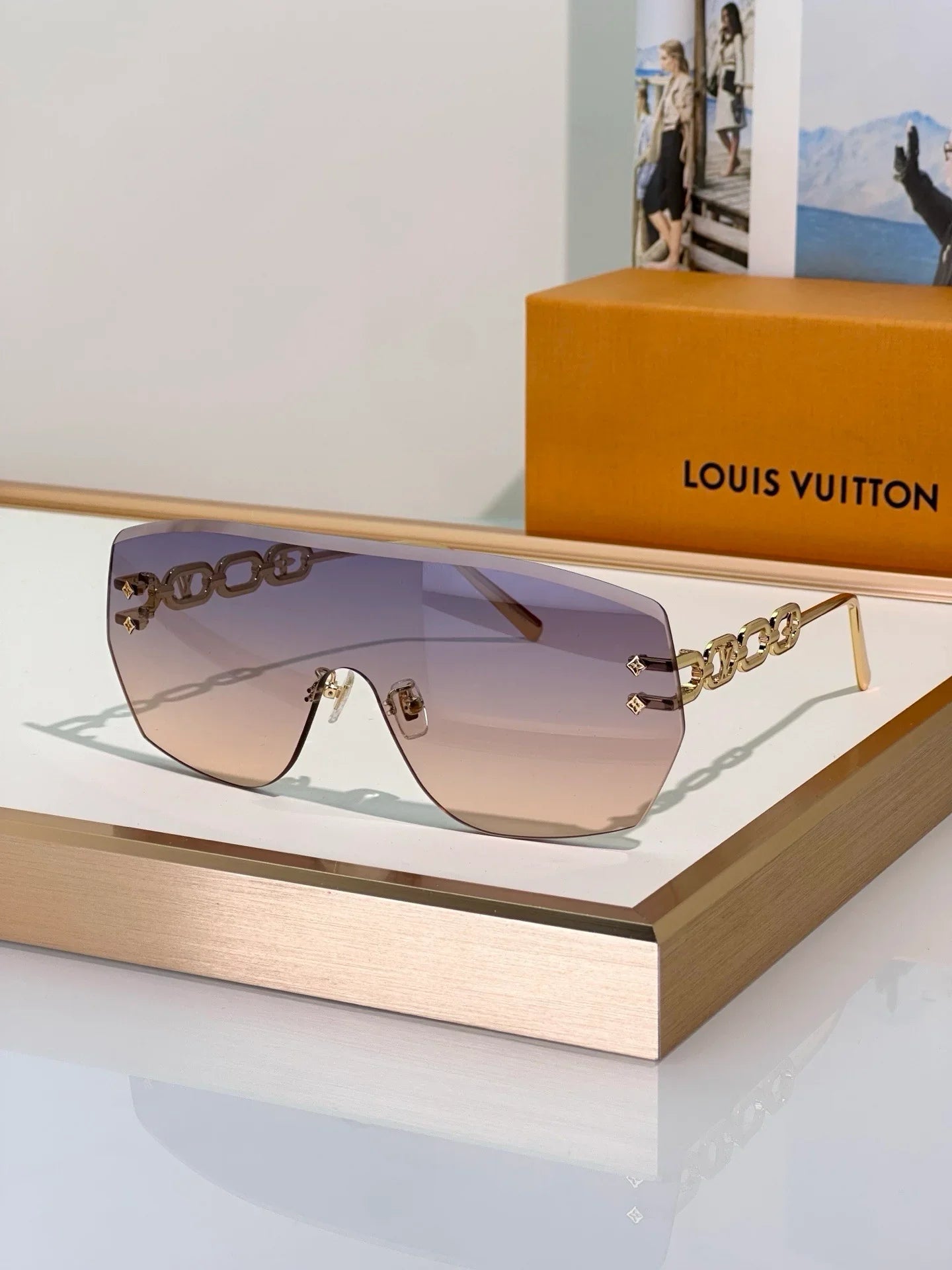 Louis Vuitton Z3108U LV Jewel Mask Sunglasses NEW ✨