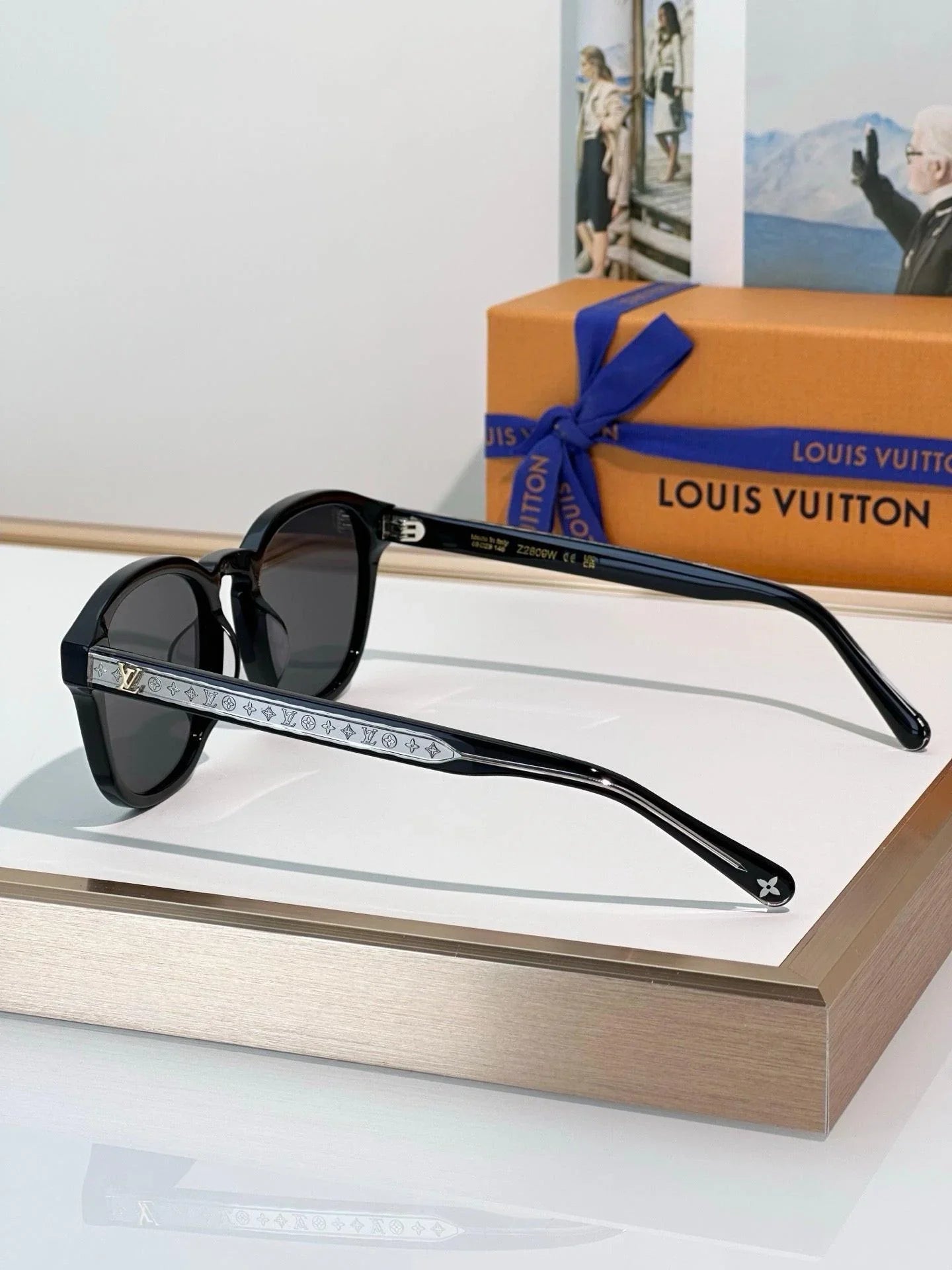 Louis Vuitton Z2809W LV Aura Pantos Sunglasses ✨
