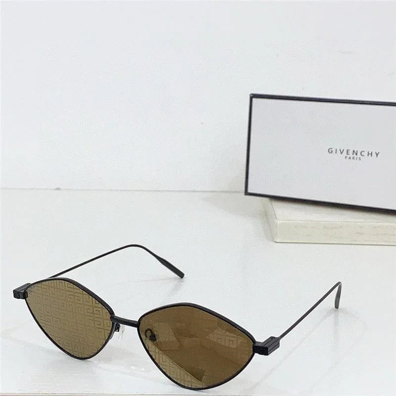 GIVENCHY GV 40040U Sunglasses ✨