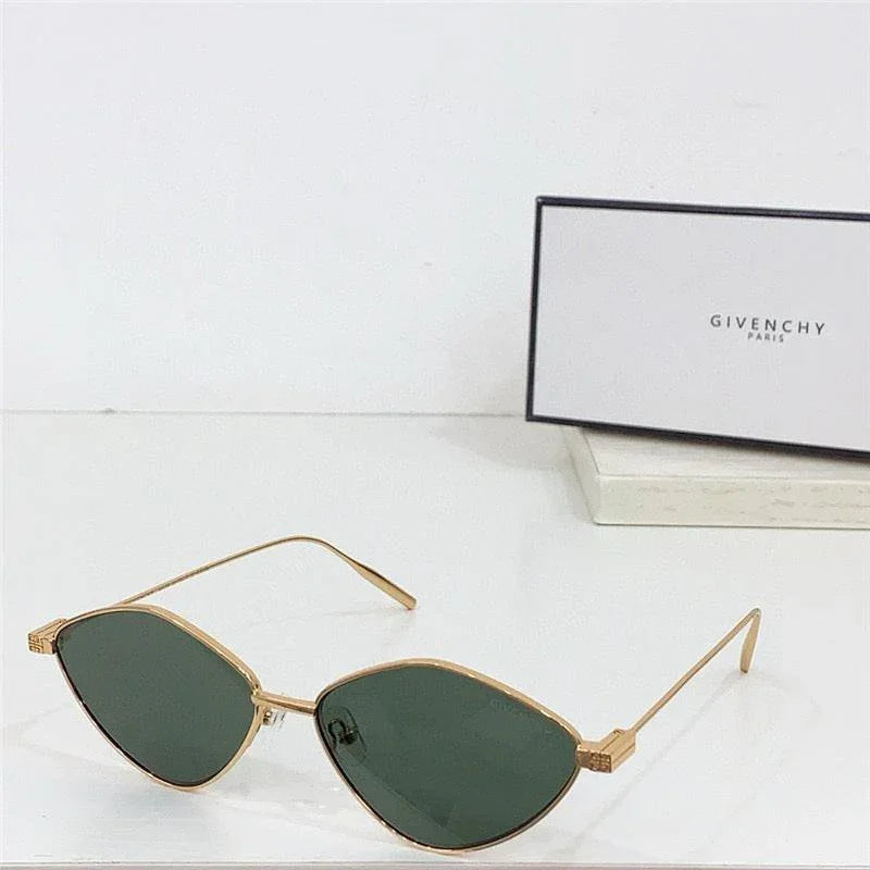 GIVENCHY GV 40040U Sunglasses ✨