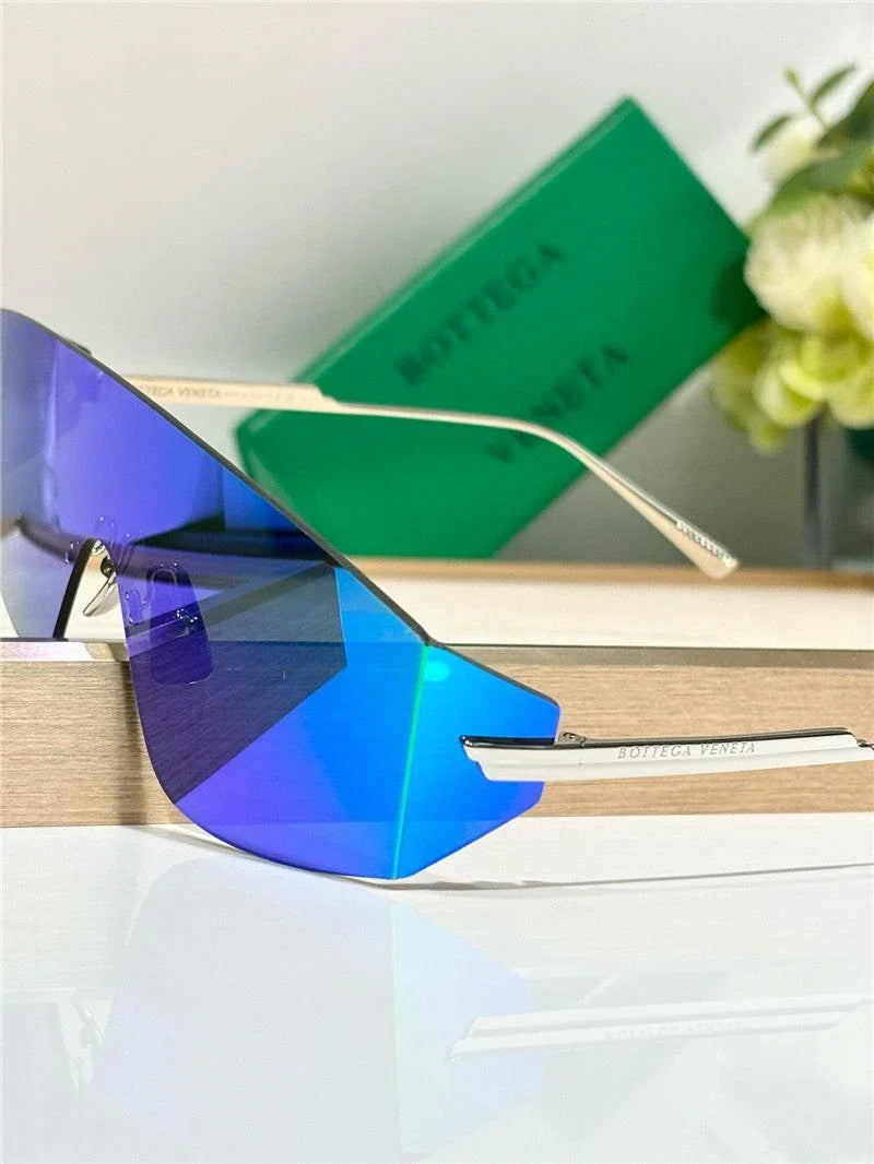 BOTTEGA VENETA BV1299S Unapologetic Sunglasses💚