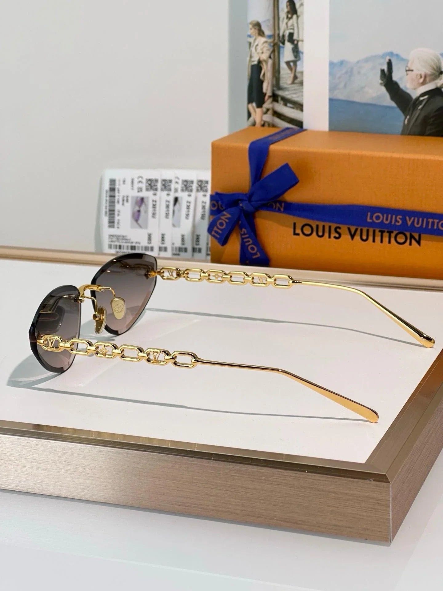 Louis Vuitton Z3015U LV Jewel Low Cat Eye Sunglasses ✨