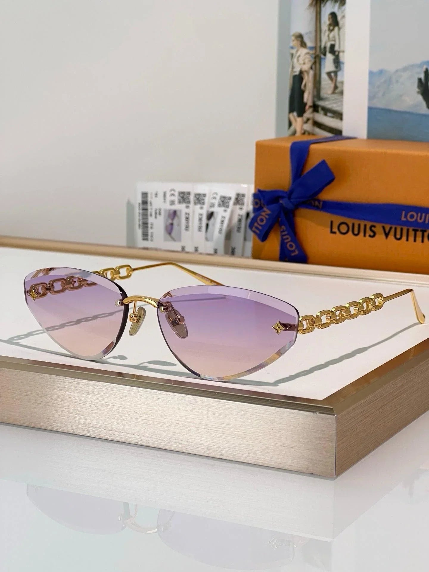 Louis Vuitton Z3015U LV Jewel Low Cat Eye Sunglasses ✨