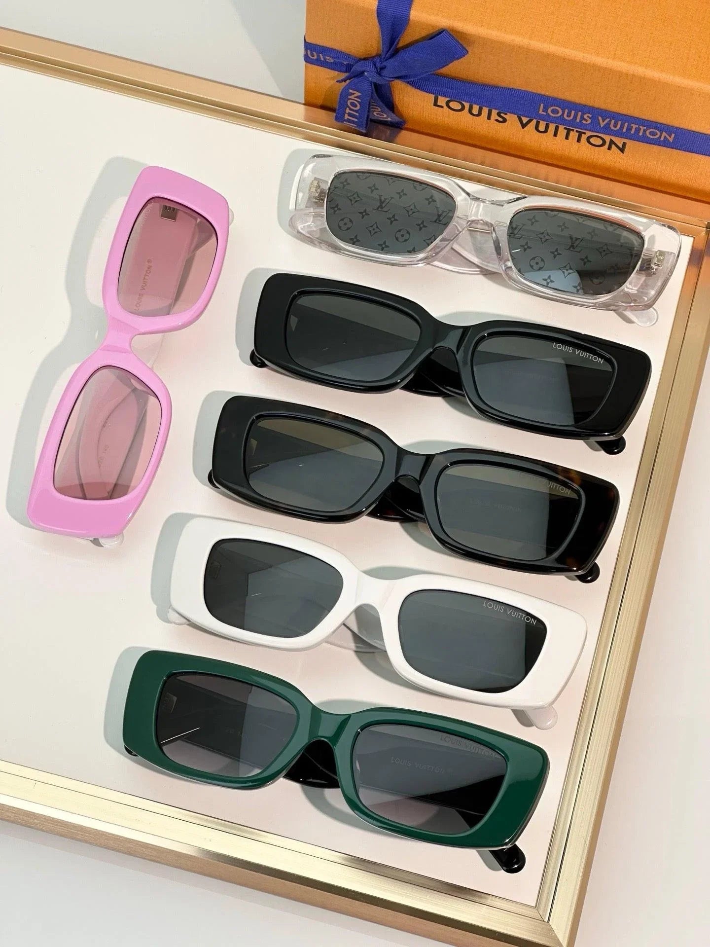 Louis Vuitton Z2709E LV x TM Multigram Cat Eye Sunglasses ✨