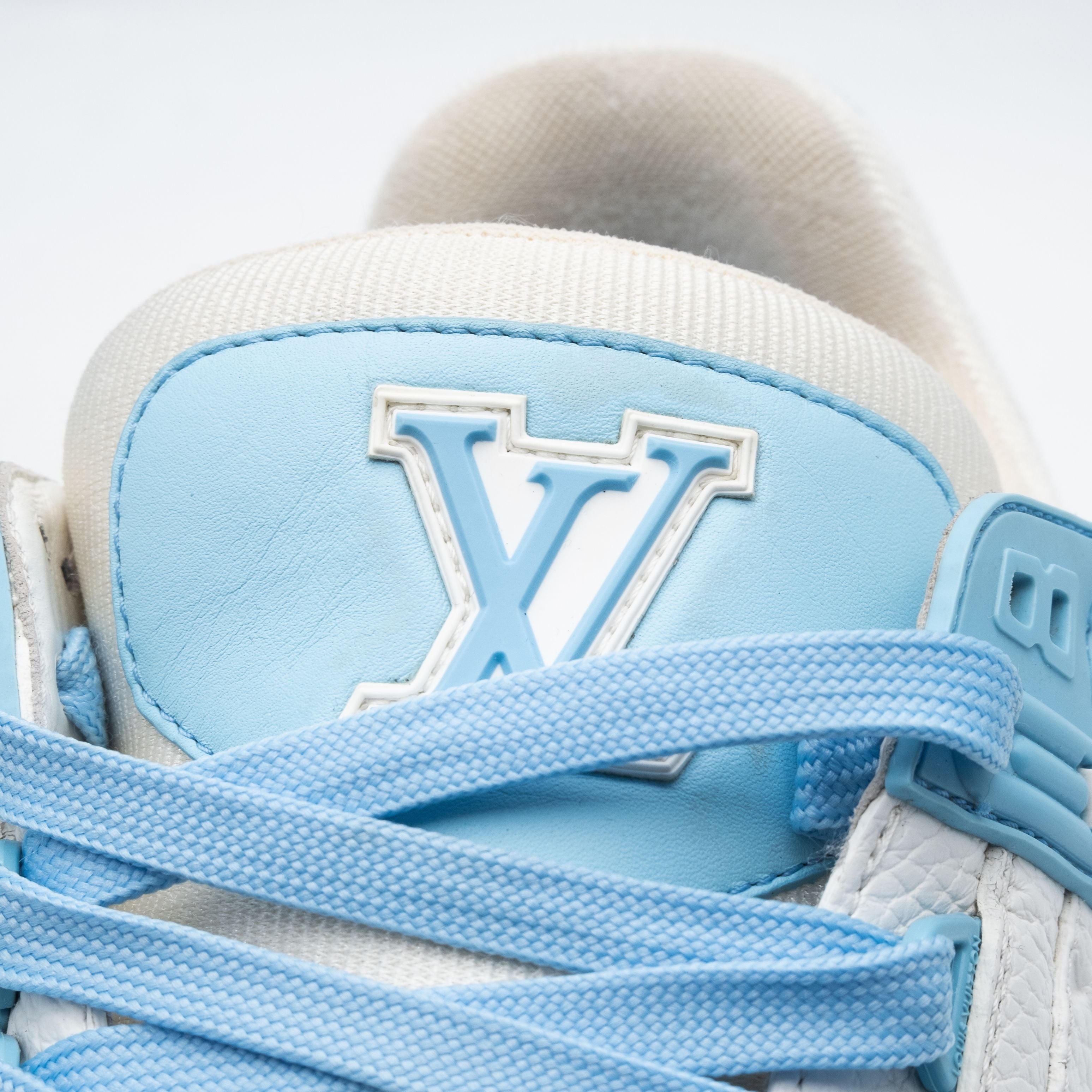 Louis Vuitton Trainer Low White Sky Blue