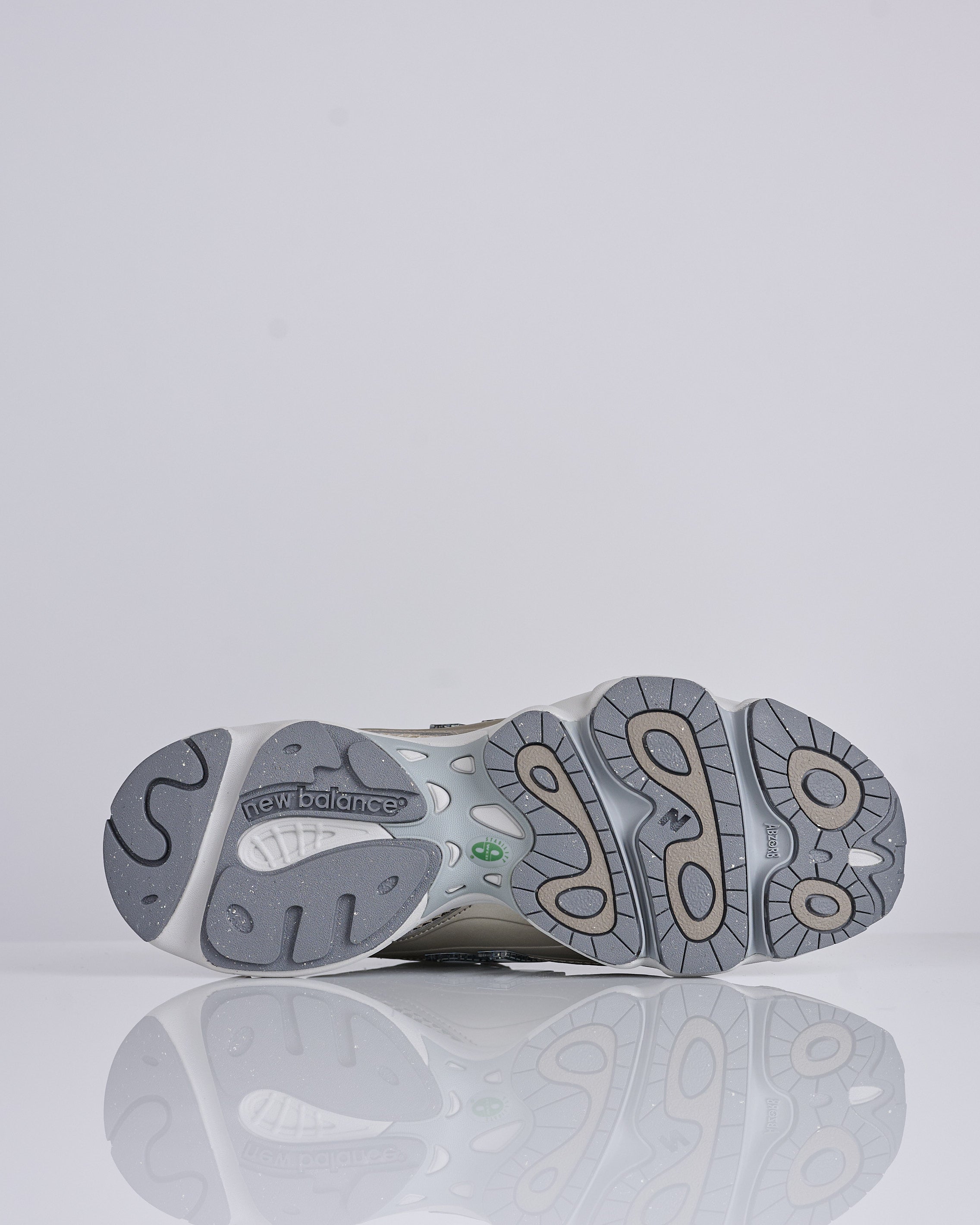 New Balance M1000 Arid Stone/Light Silver Metallic