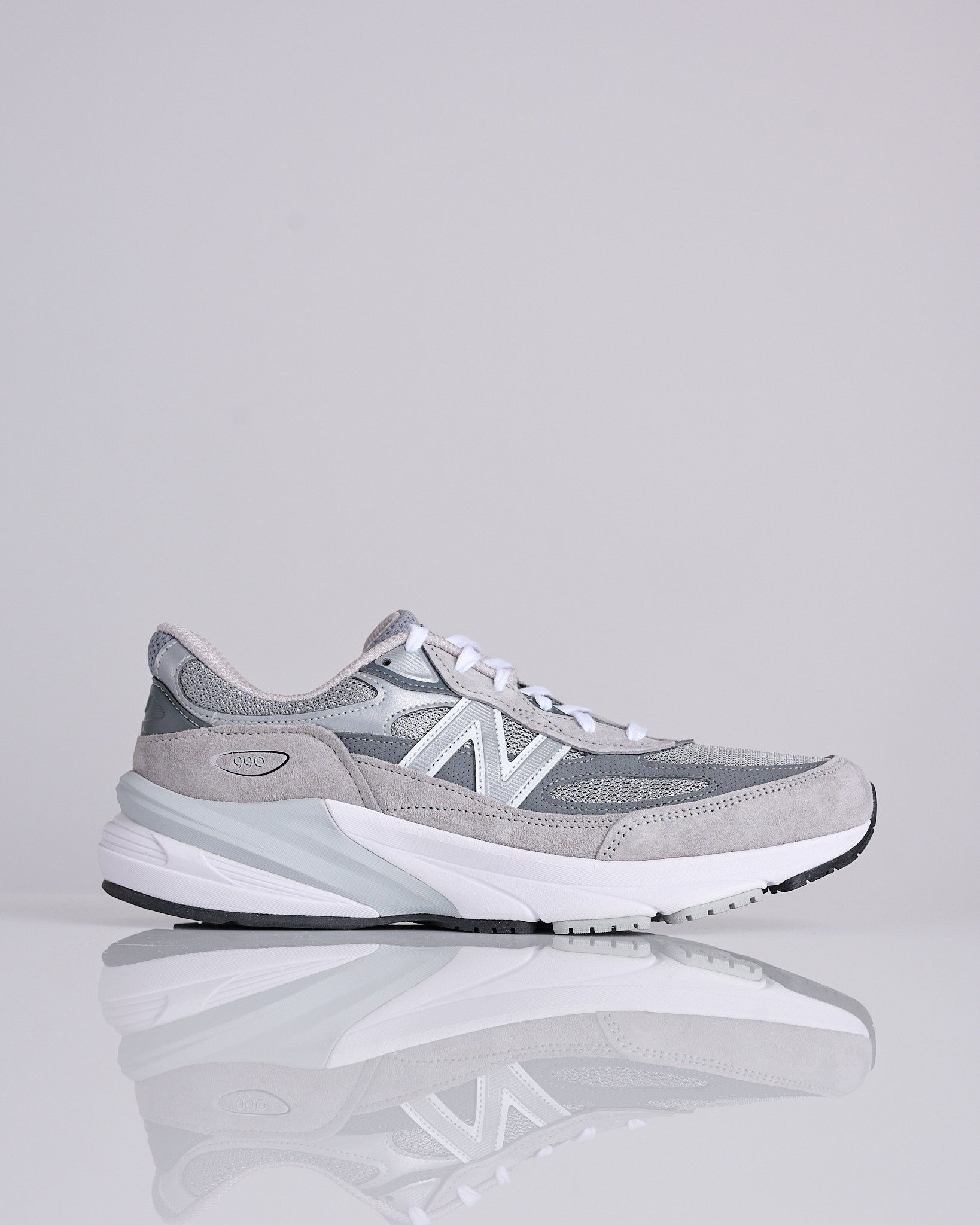 New Balance MiUSA U990V6 Core Grey