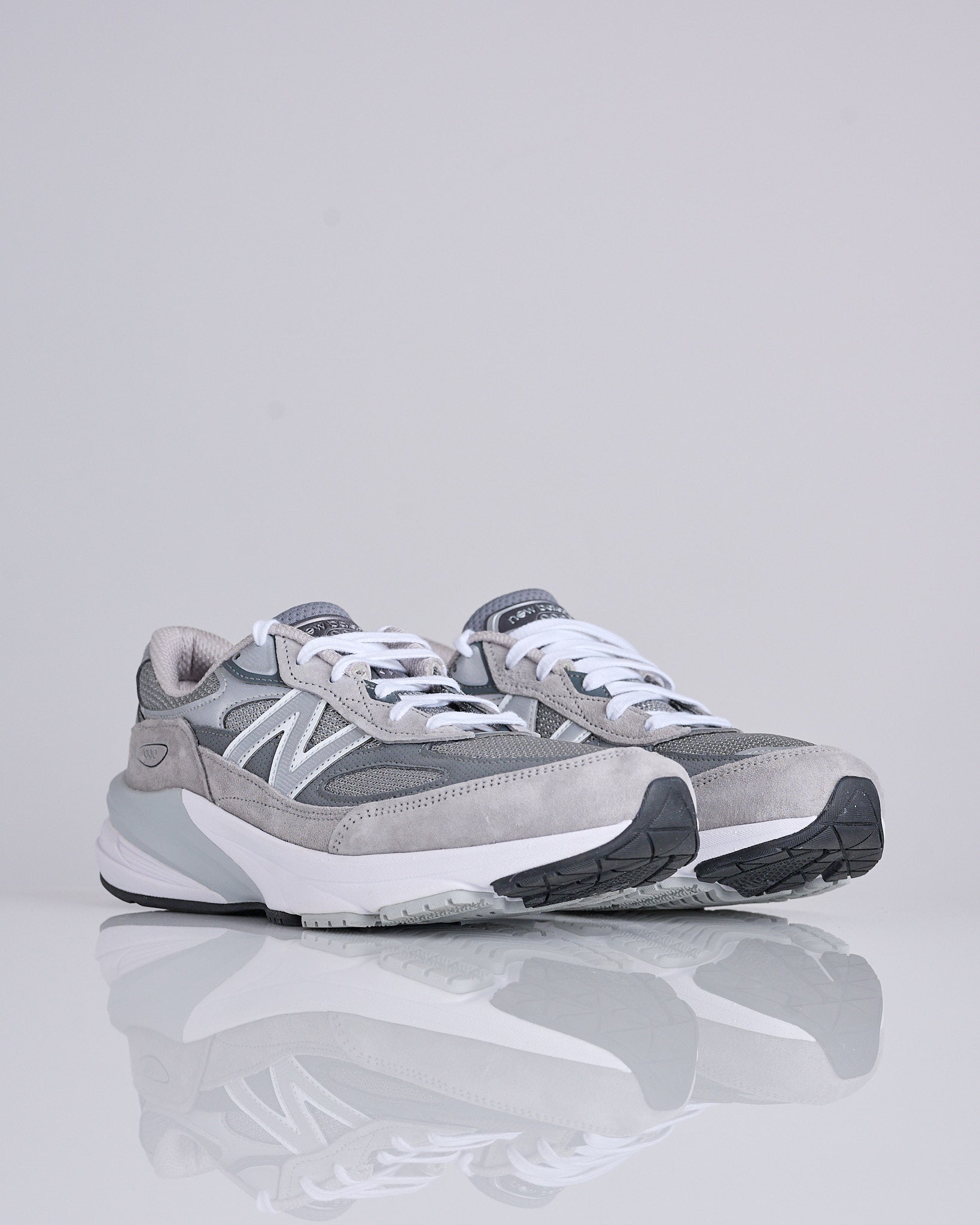 New Balance MiUSA U990V6 Core Grey