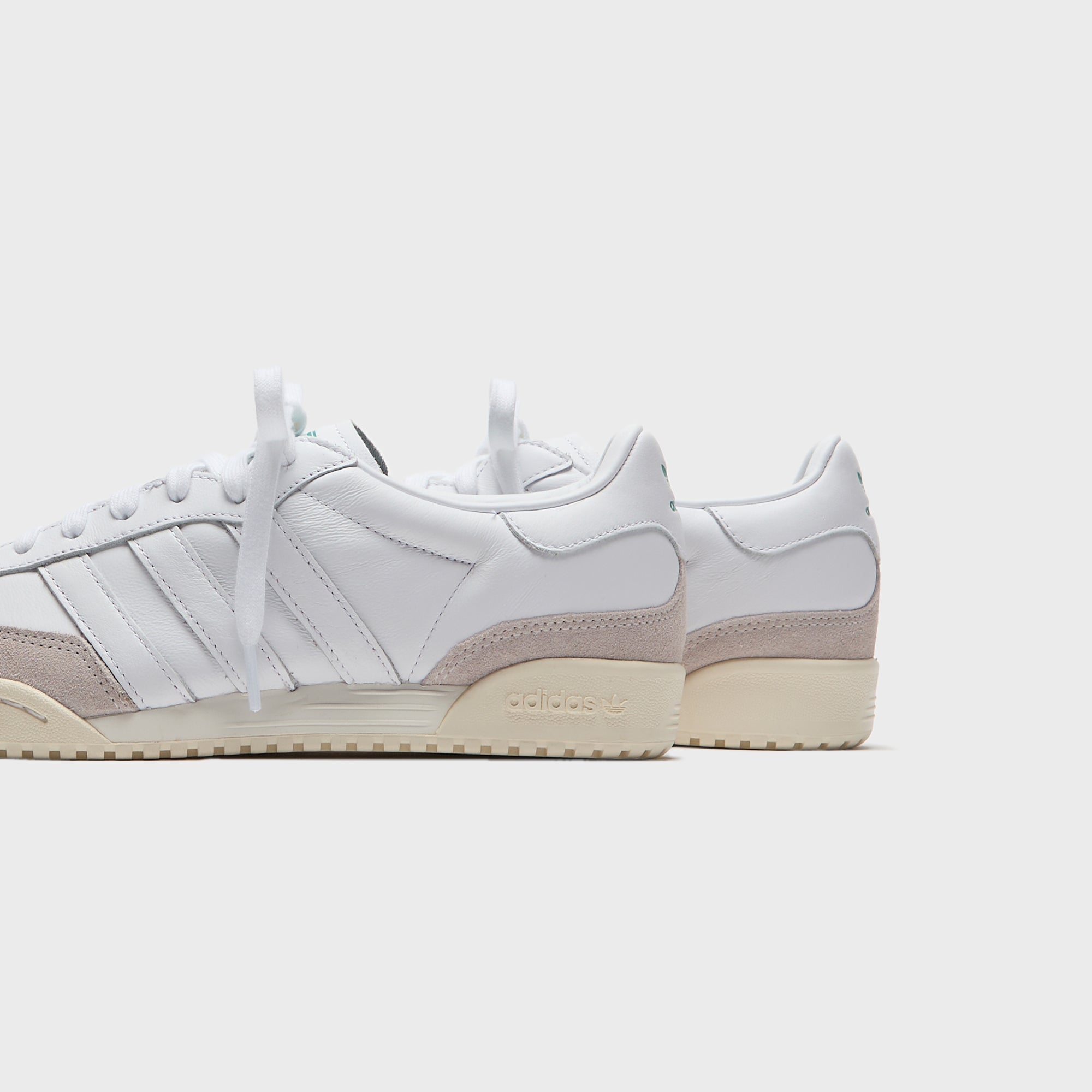 adidas Tangum - Cloud White / Power Green / Off White
