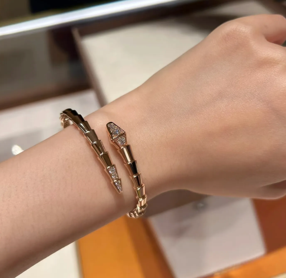 BVLGARI SERPENTI VIPER Rose-Gold-White Bracelet ✨
