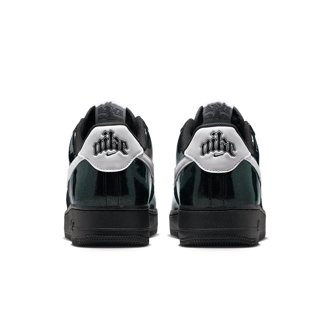 AIR FORCE 01 &