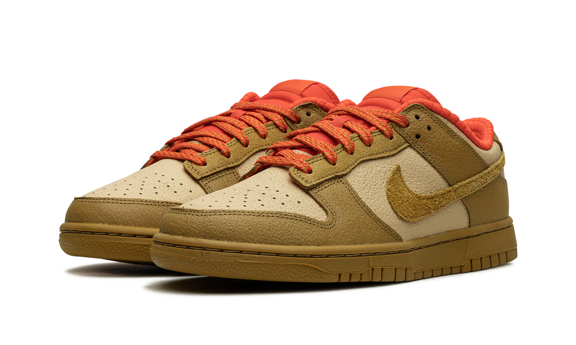 DUNK LOW WMNS "Bronzine Picante Red" FQ8897 252