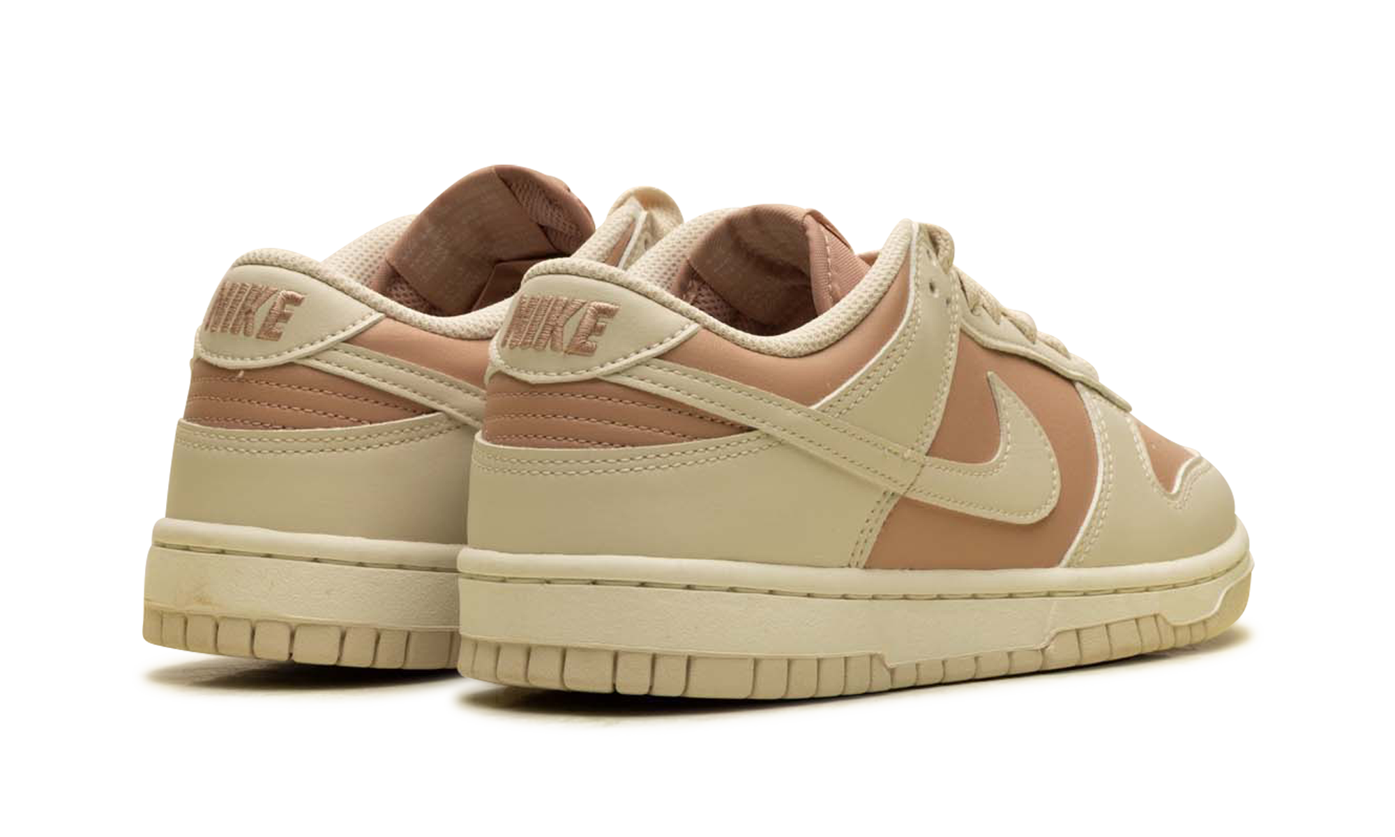 Dunk Low WMNS "Pink Oxford Sale" IM6572 603