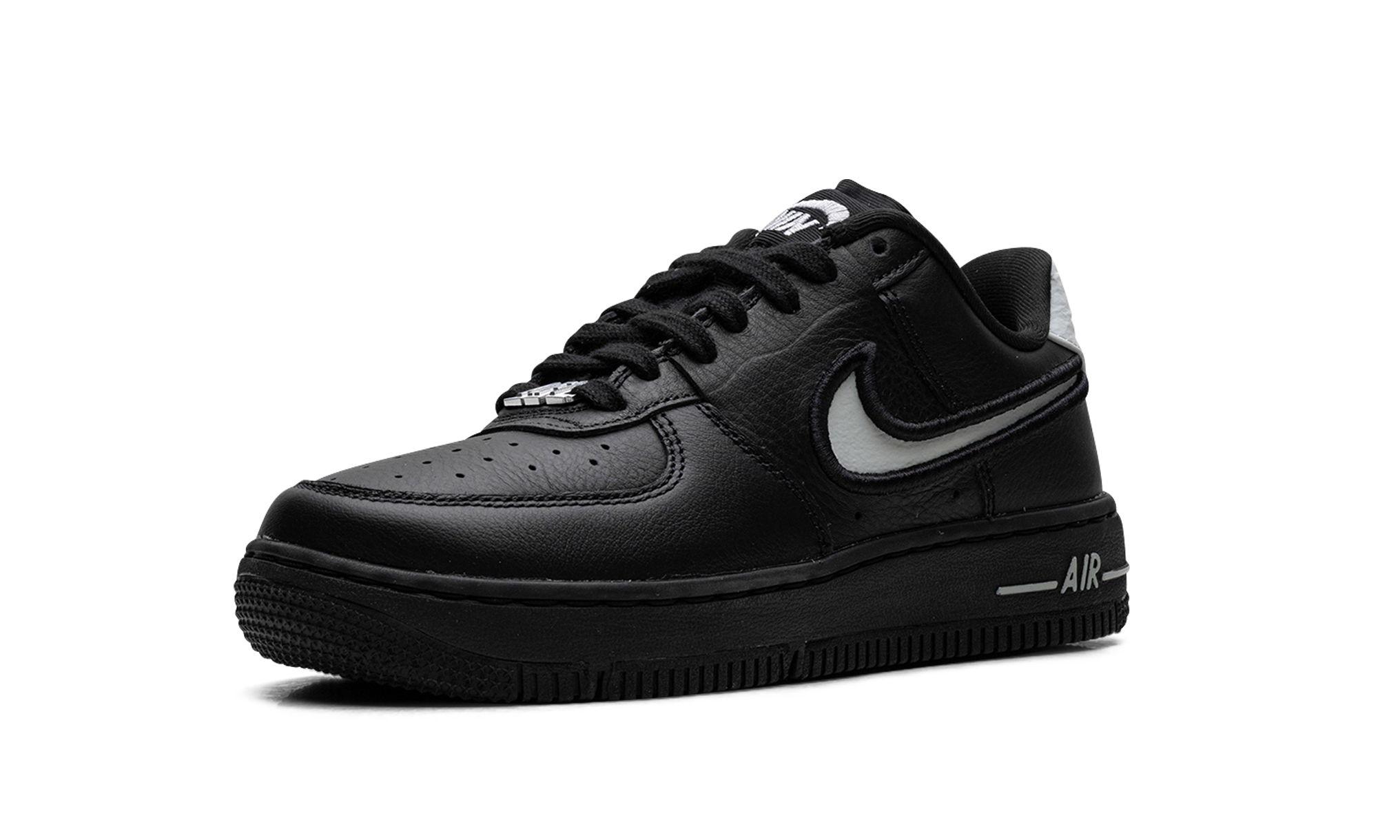 Air Force 1 Low WMNs "Dance Pack - Black Metallic Silver" FJ7409 002