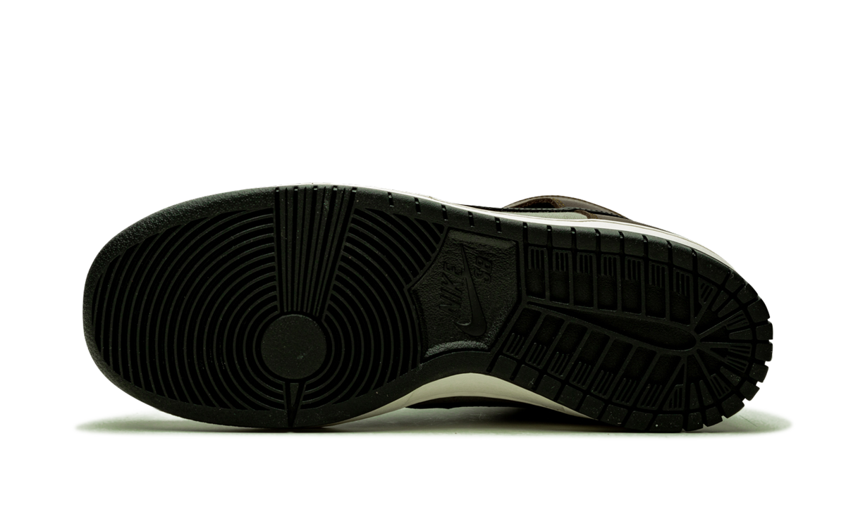 SB Dunk High Pro "Baroque Brown" BQ6826 201