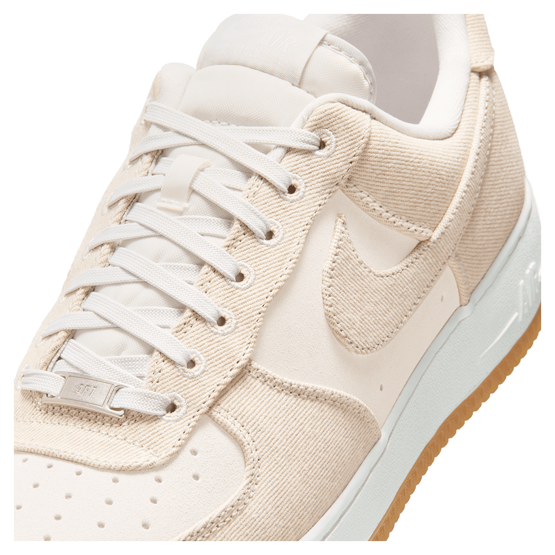 AIR FORCE 1 &