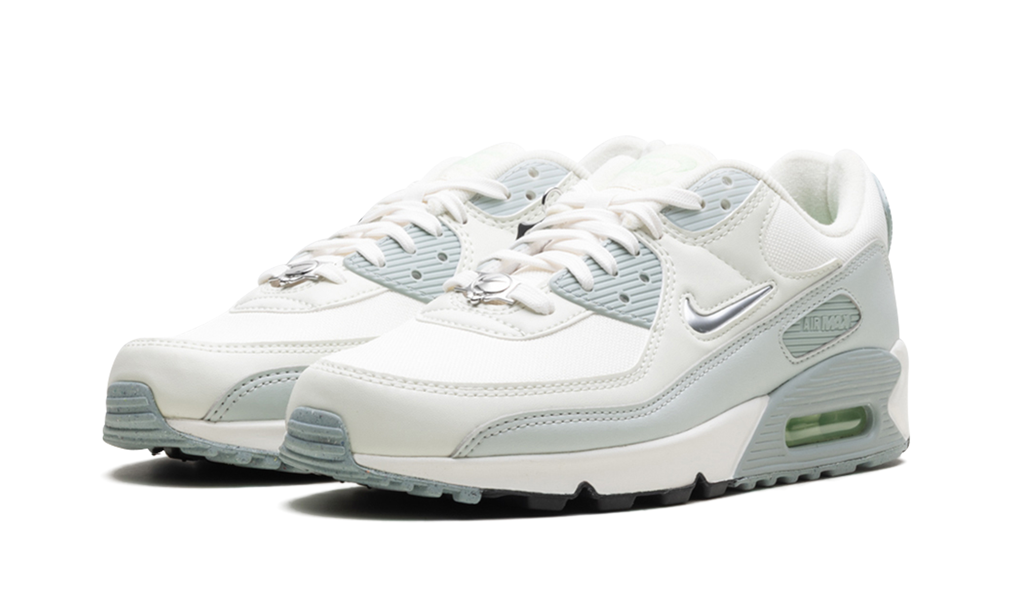 Air Max 90 WMNS "Silver" FN6948-100