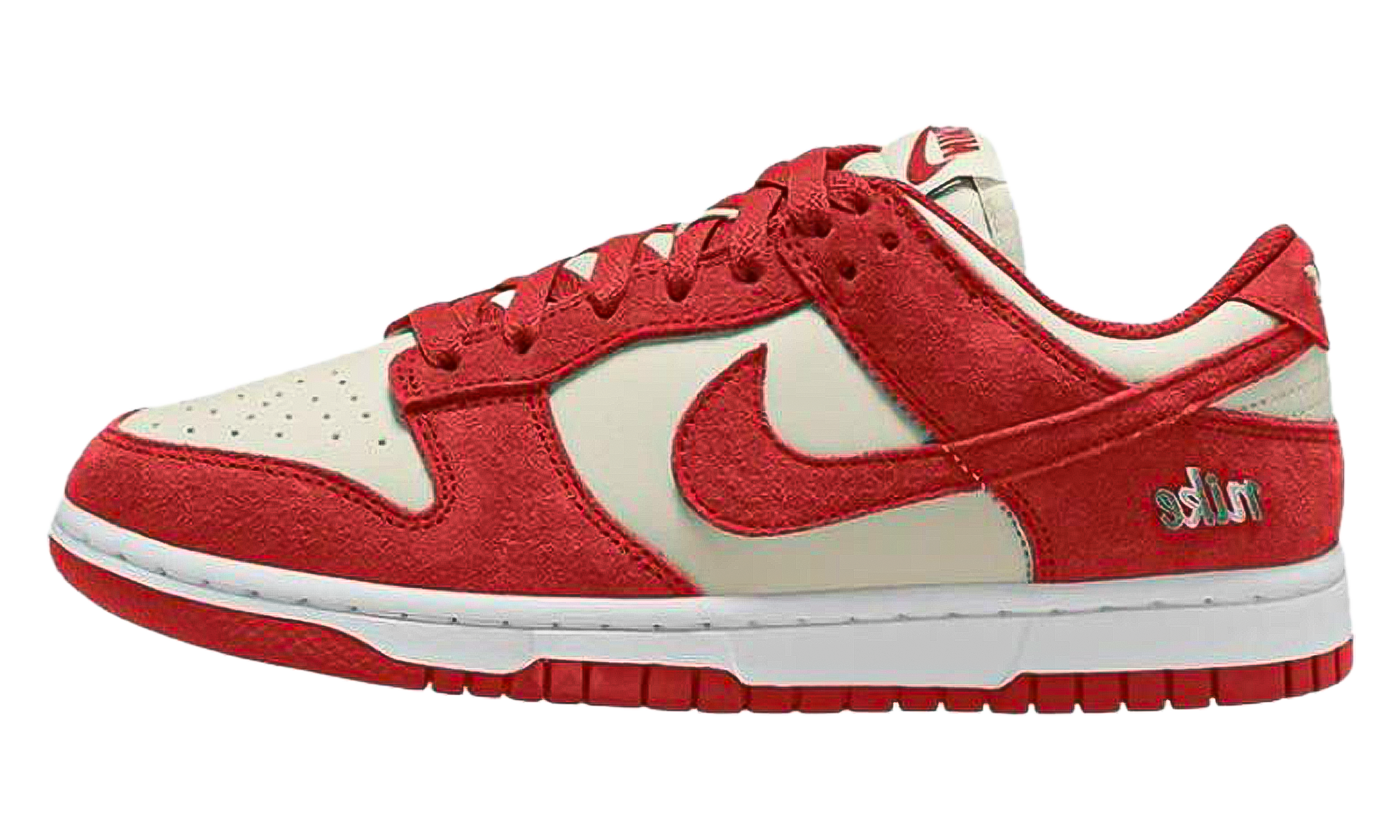 Dunk Low WMNS "Sail White Metallic Silver Light Crimson" IO4244 103