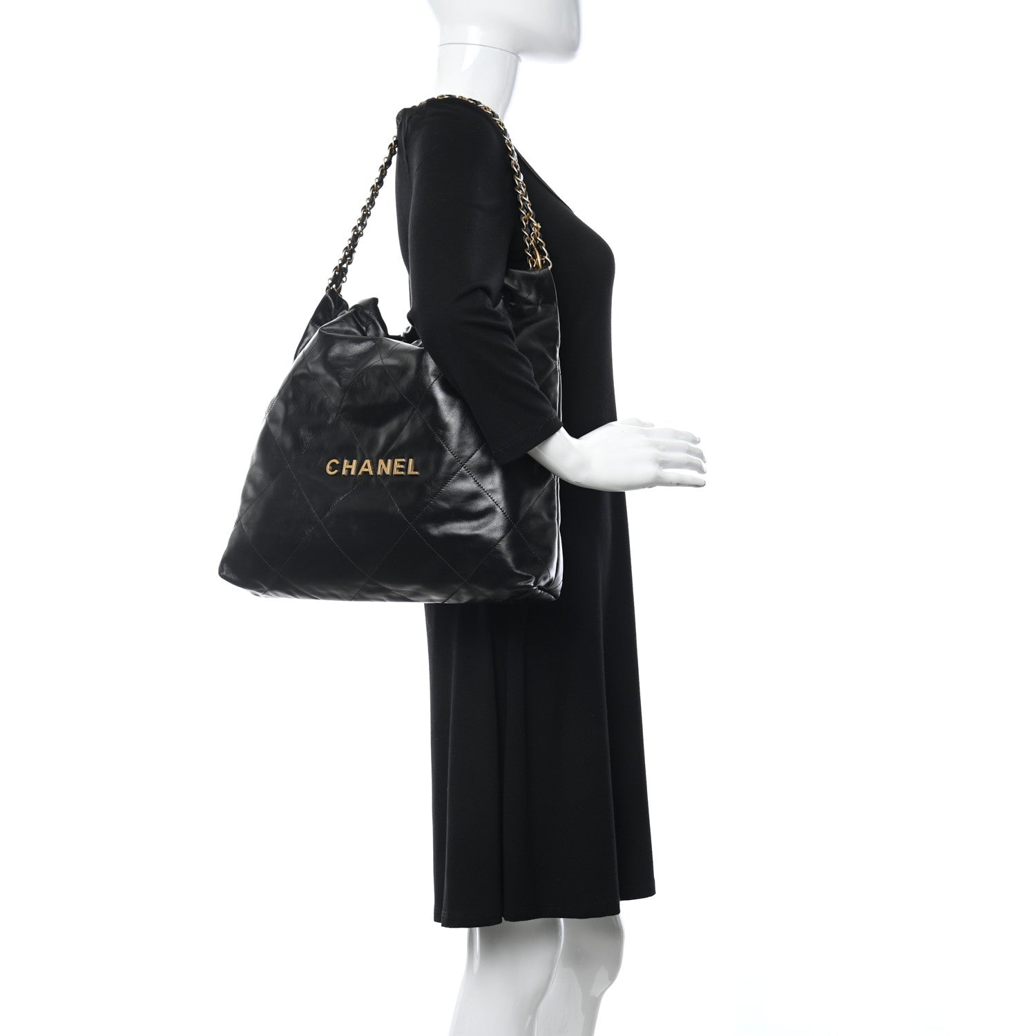 Shiny Calfskin Quilted Chanel 22 Black