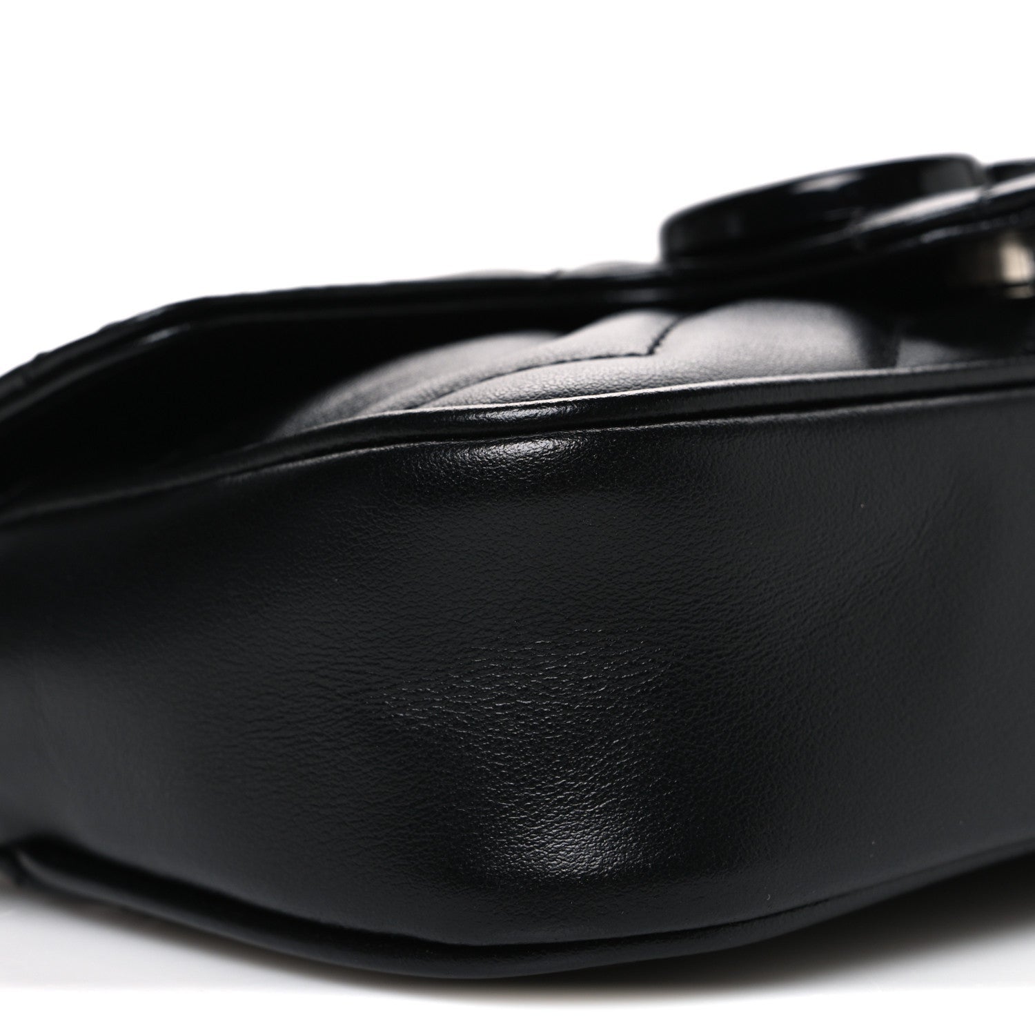 Calfskin Matelasse Monochrome GG Marmont Chain Belt Bag Black