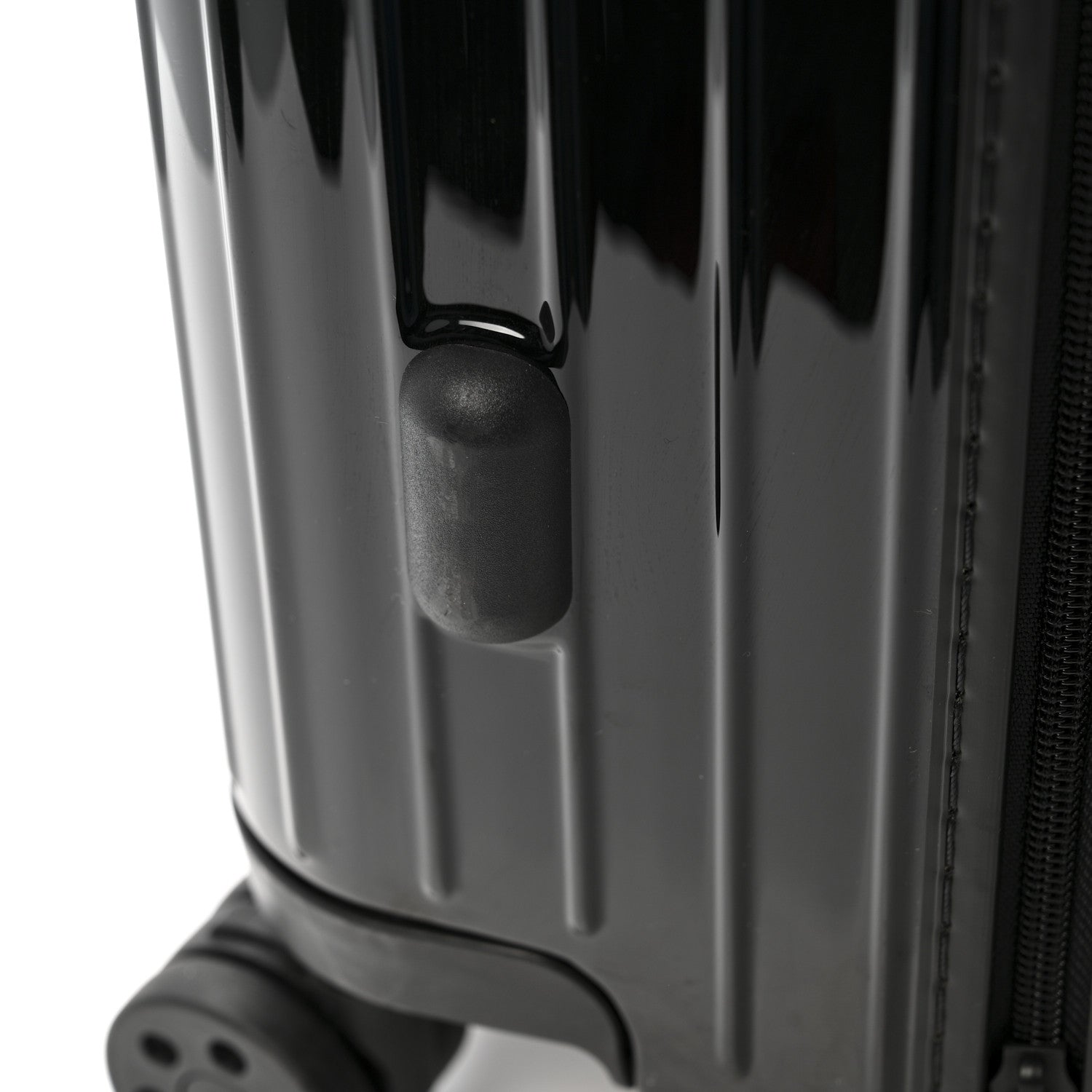 Gloss Polycarbonate Essential Lite Check-In L Black