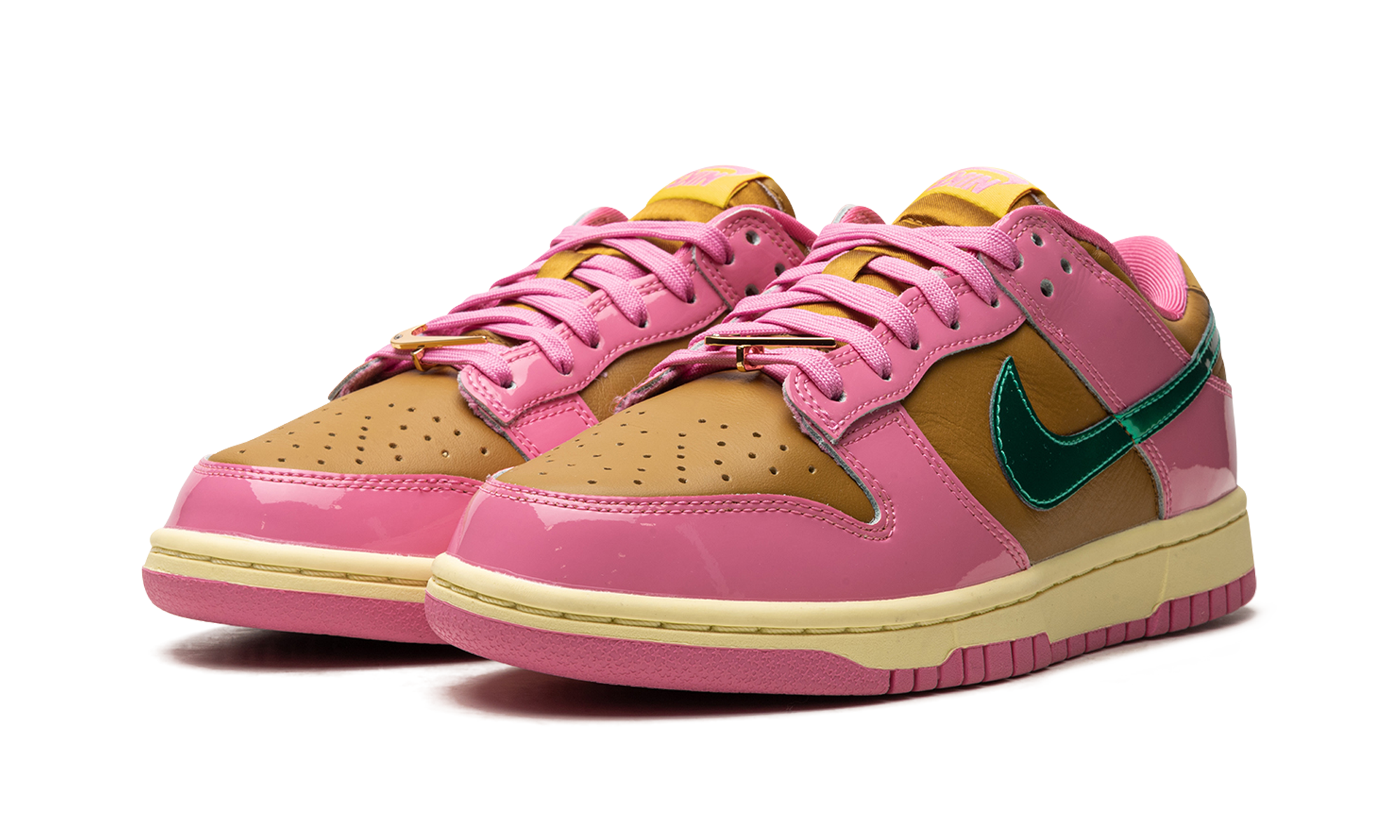 DUNK LOW WMNS "Parris Goebel" FN2721 600