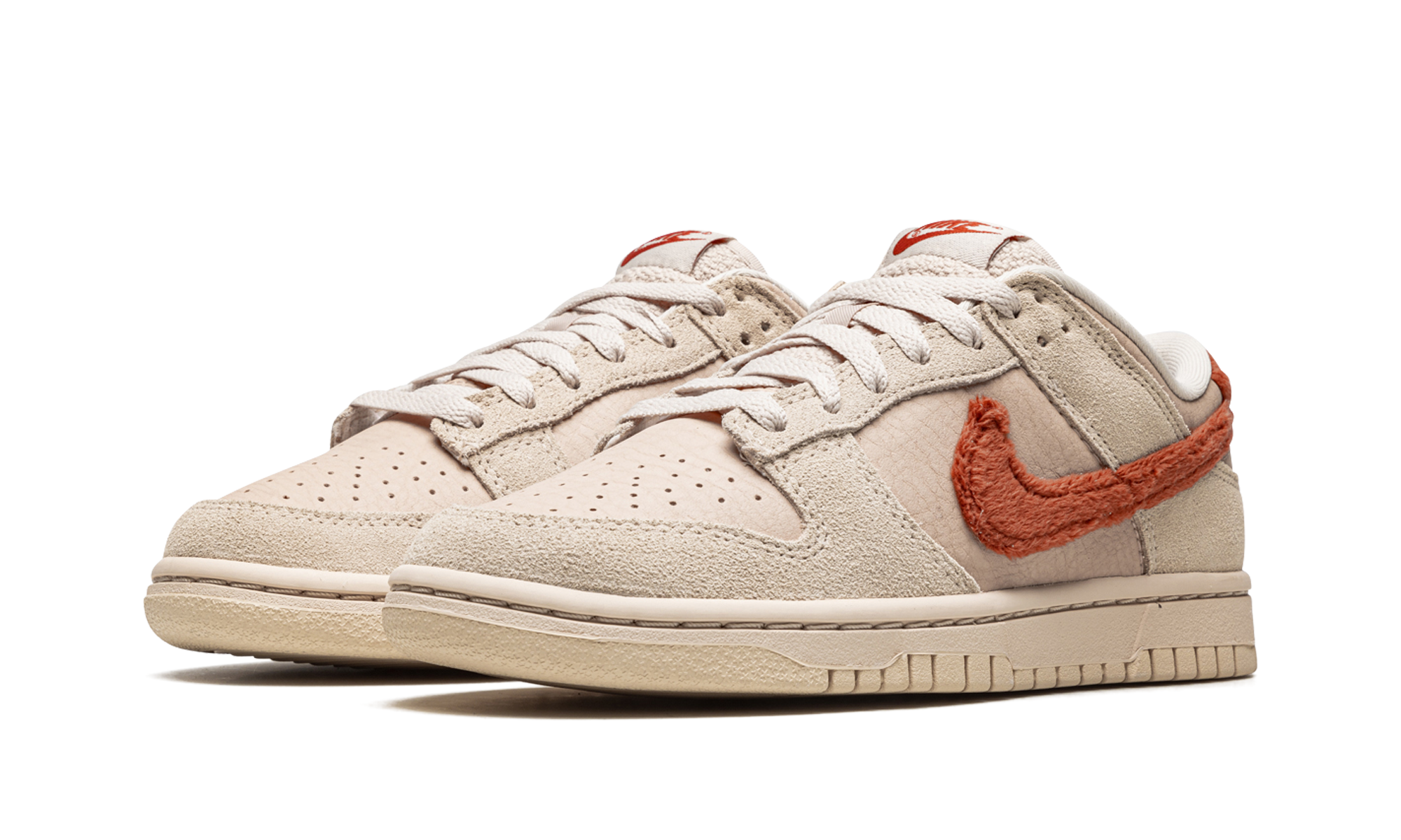 DUNK LO MNS WMNS "Terry Swoosh" DZ4706 200