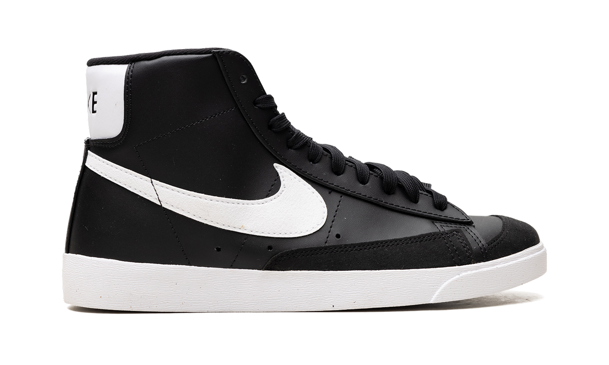 Blazer Mid 77 Next Nature Wmns "Black / White" DO1344 001
