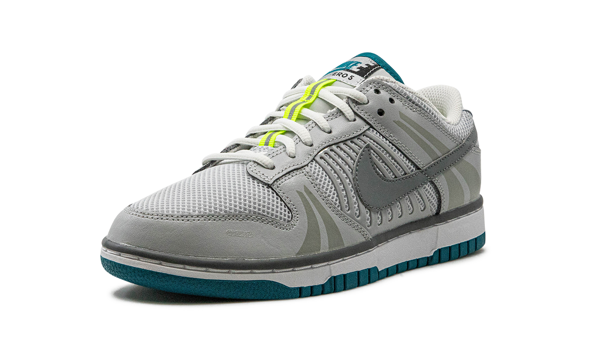 DUNK LO SE WMNS "Vomero - Timeless" FJ5473 099