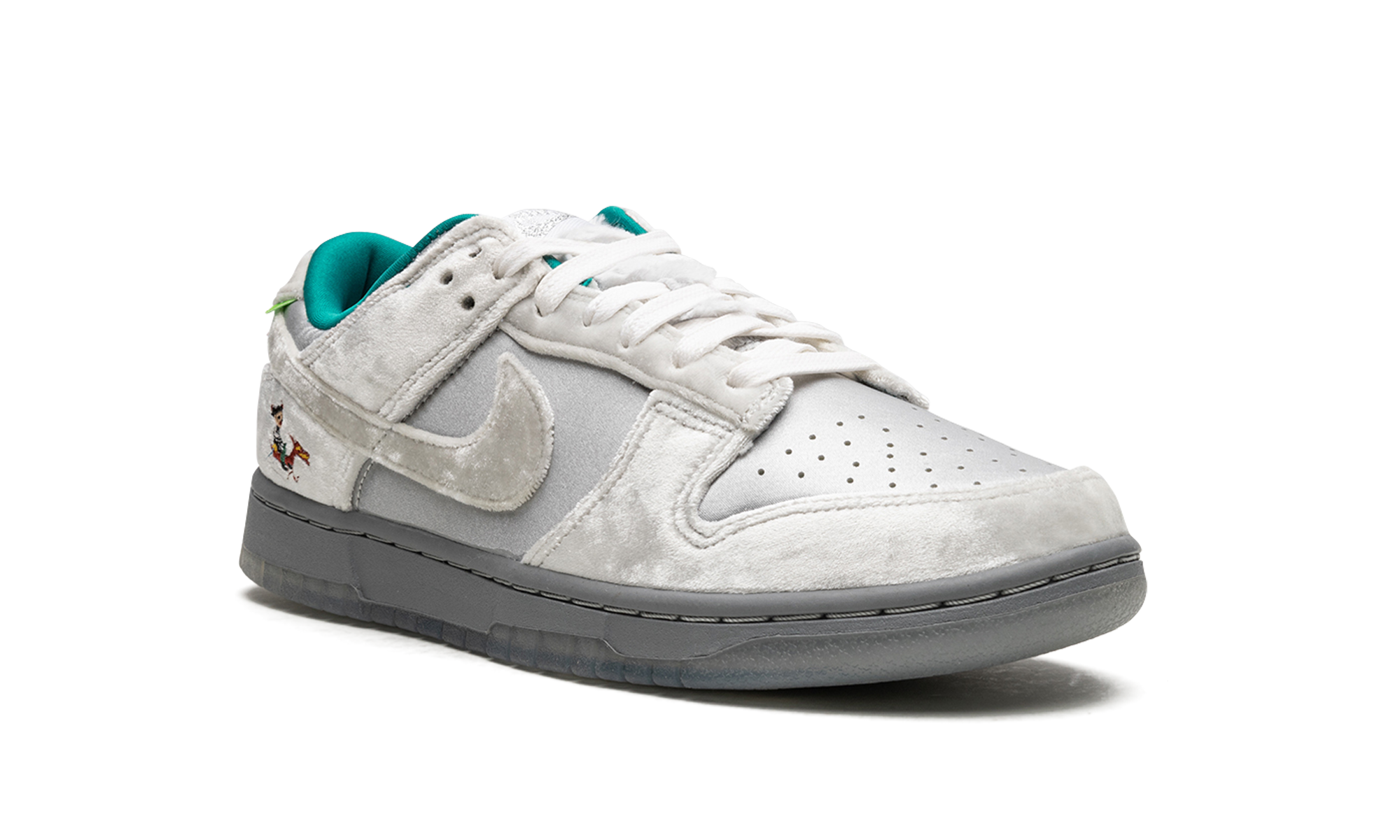 DUNK LOW WMNS "Ice" DO2326 001