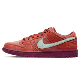 Nike Dunk Low SB ‘Mystic Red’