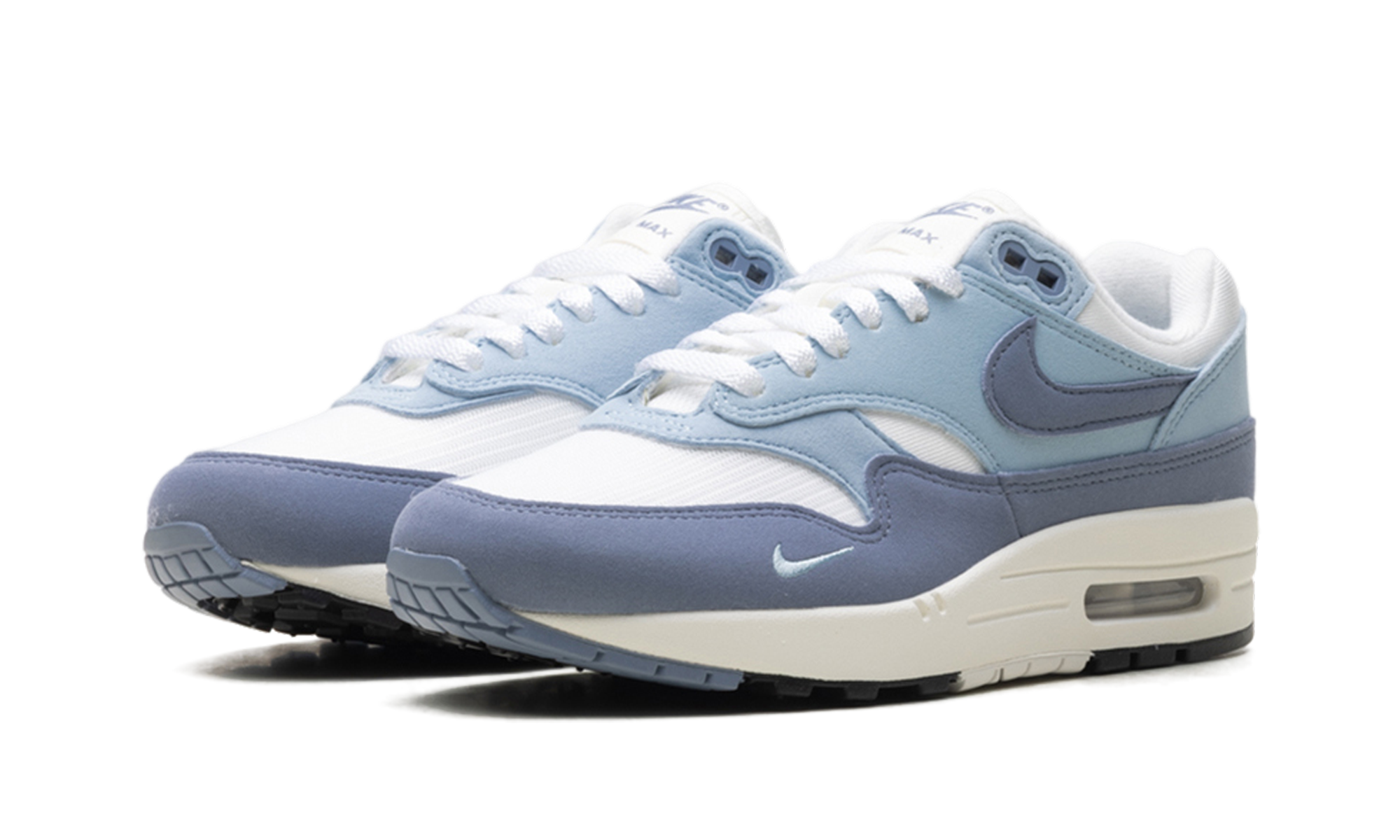Nike Air Max 1 &