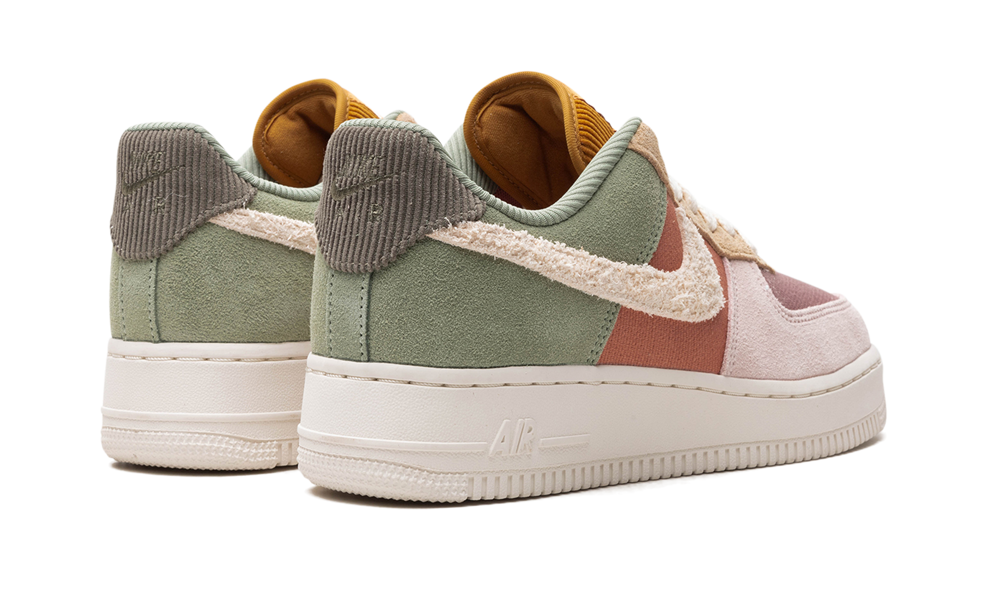 AIR FORCE 1 WMNS "Oil Green" FZ3782 386