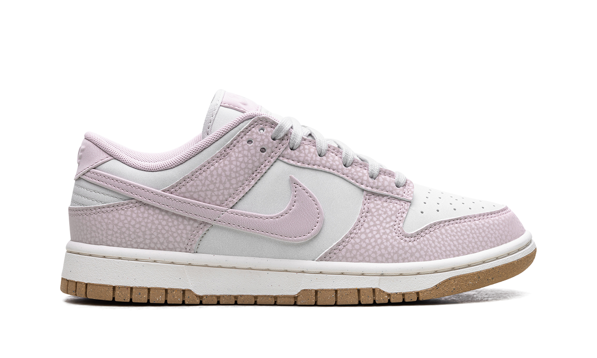 Dunk Low WMNS "Platinum Violet" FN6345 001
