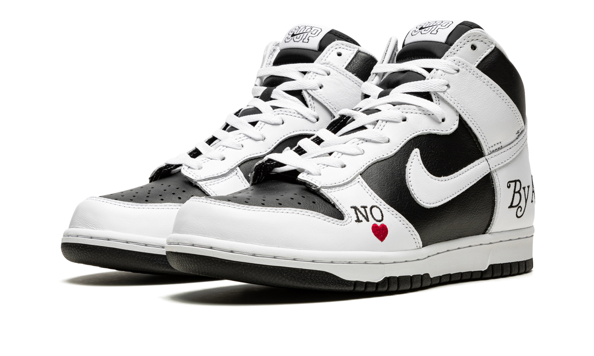 SB Dunk High "Supreme - By Any Means - White/Black" DN3741 002