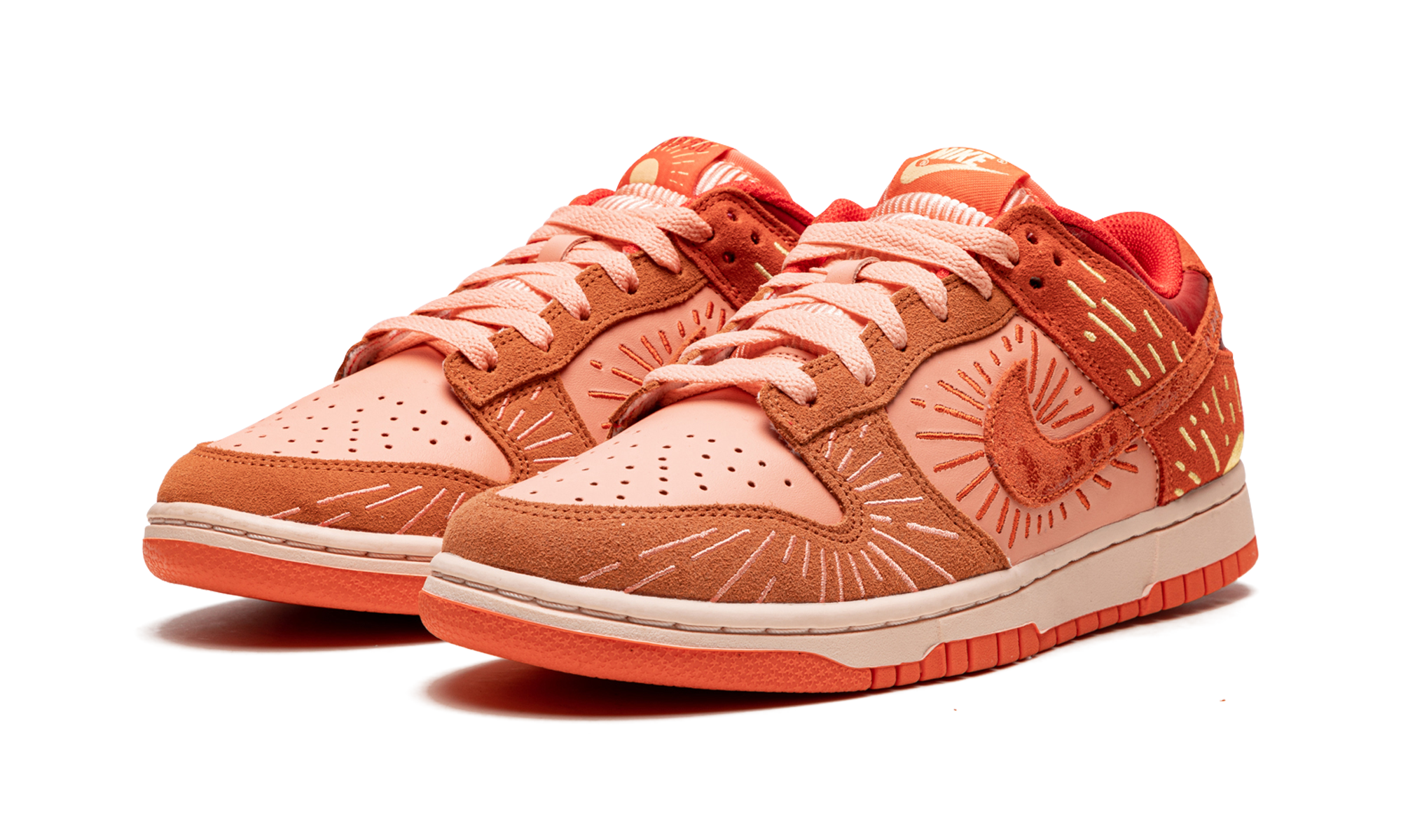 DUNK LO NH MNS WMNS "Winter Solstice" DO6723 800