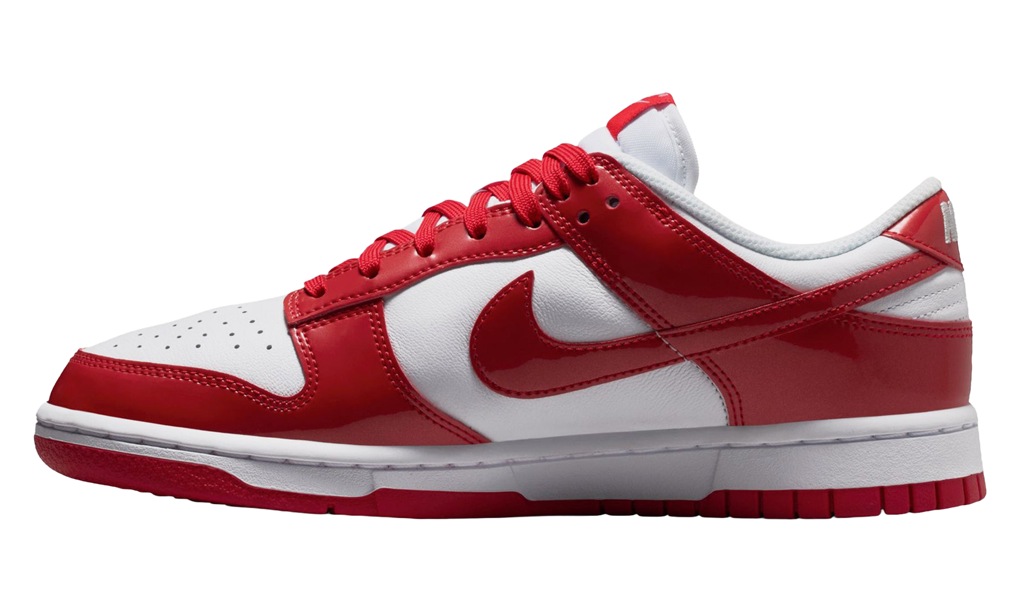 Dunk Low SE WMNS "Patent White University Red" IV5104 101