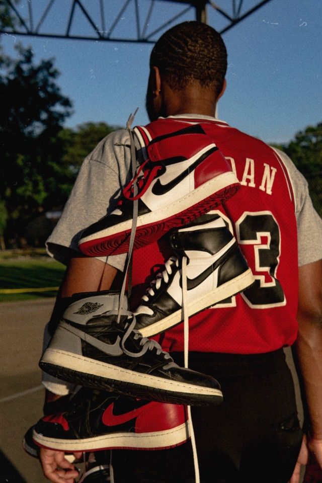 Air Jordan 1 Mid SE