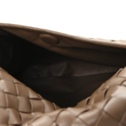 Calfskin Intrecciato Small Hop Pinecone