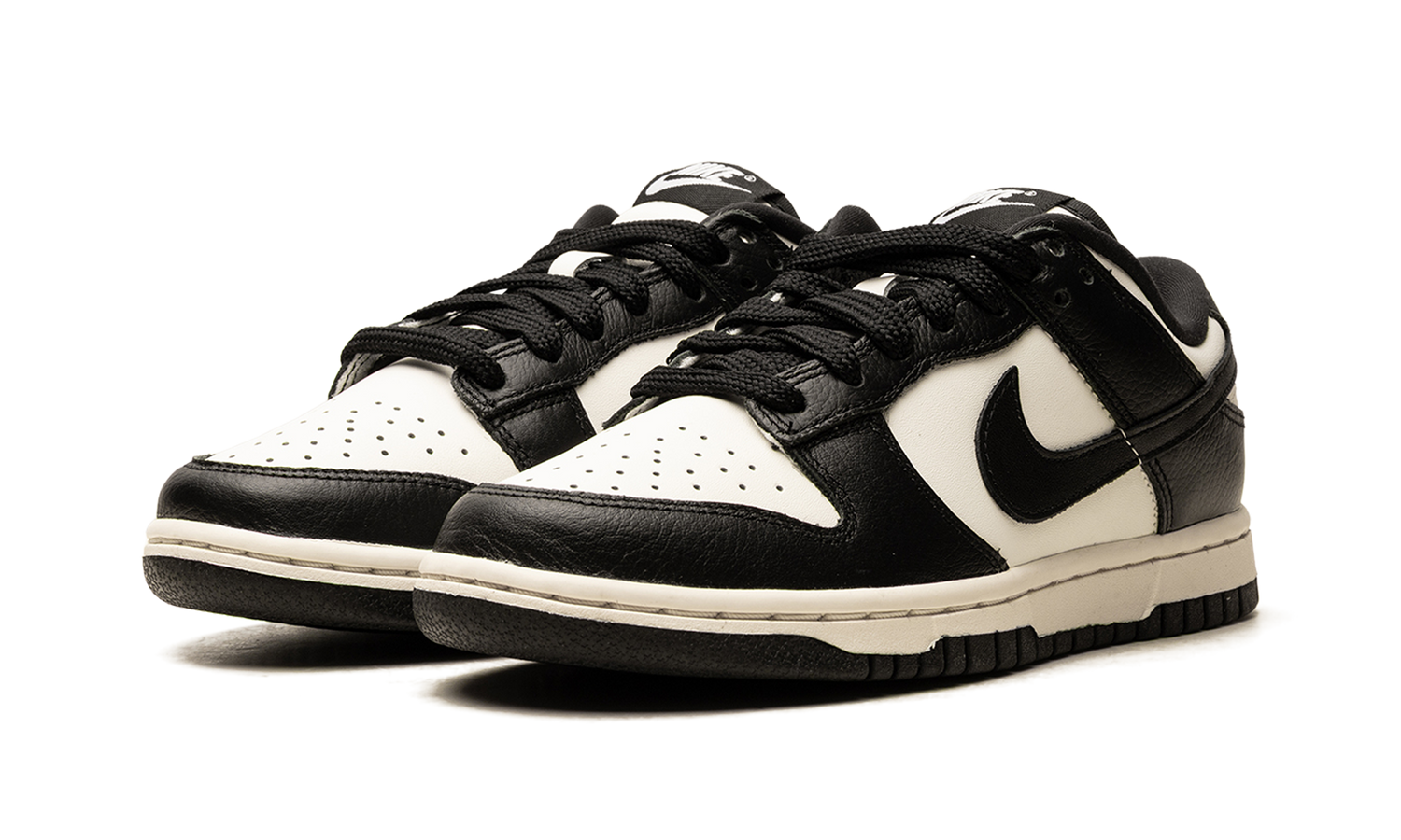 Dunk Low SE WMNS "Cherry Charms - Panda" HQ7487 100