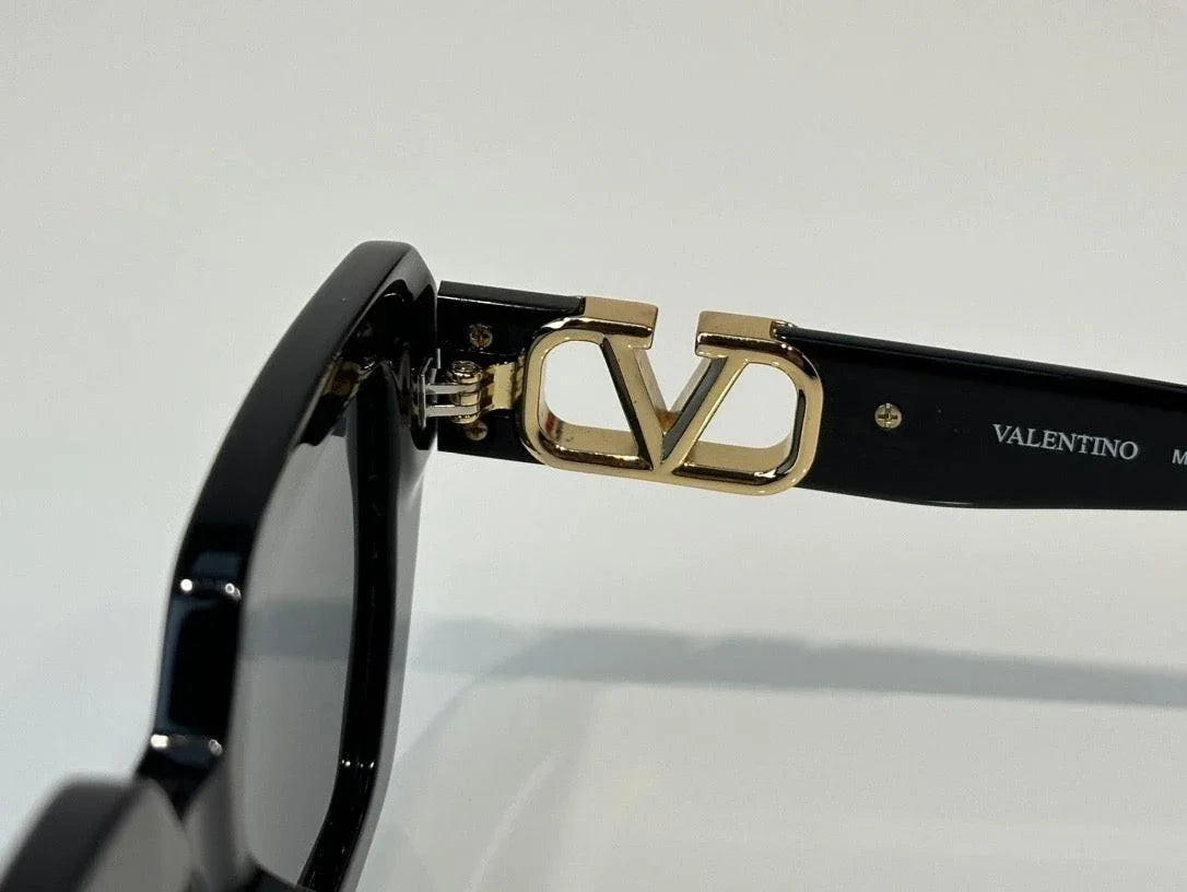 Valentino Cat-Eye Acetate VLogo Frame VAA 2238 Sunglasses✨