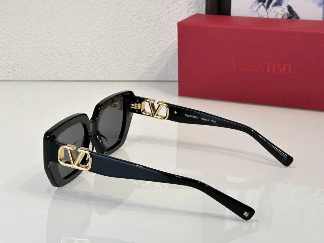 Valentino Cat-Eye Acetate VLogo Frame VAA 2238 Sunglasses✨