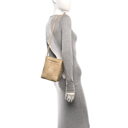 Nappa Maxi Intrecciato Small Cassette Bucket Bag Porridge