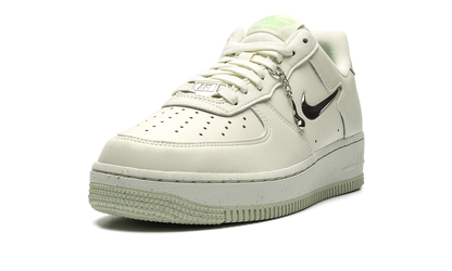Air Force 1 &