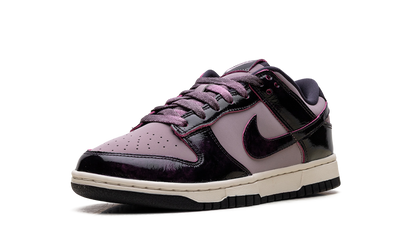 Dunk Low SE WMNS "Panda-Monium Pack - Light Violet Ore" HQ1918 200
